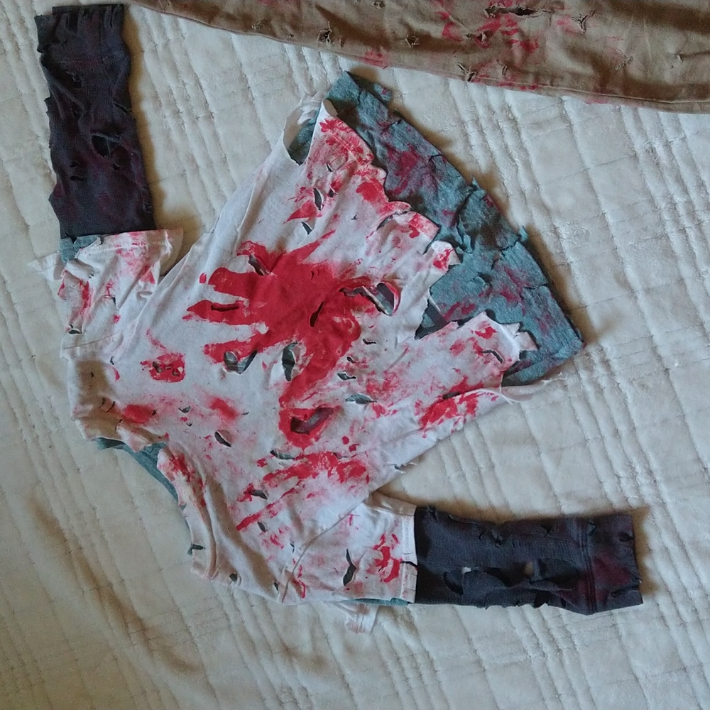 SIZE 4-5: Zombie Halloween Costume - Picture 3 of 9